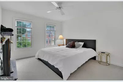 9548 Lagersfield Circle, Vienna, VA 22181 - Photo 13