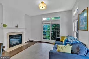 9548 Lagersfield Cir, Vienna, VA 22181 - Photo 7