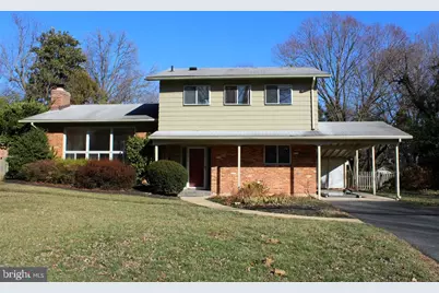 1049 Balls Hill Road, McLean, VA 22101 - Photo 1