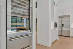 1434 Waggaman Cir, McLean, VA 22101 - Photo 23
