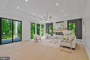 1434 Waggaman Cir, McLean, VA 22101 - Photo 7