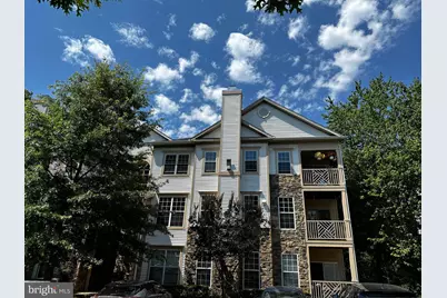 5958 Founders Hill Drive #301, Alexandria, VA 22310 - Photo 1