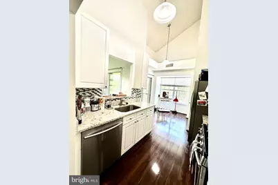 5958 Founders Hill Drive #301, Alexandria, VA 22310 - Photo 9