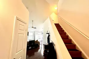 5958 Founders Hill Dr, Alexandria, VA 22310 - Photo 7