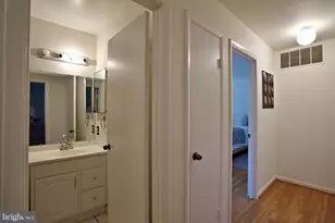 1450 Greenmont Ct, Reston, VA 20190 - Photo 21