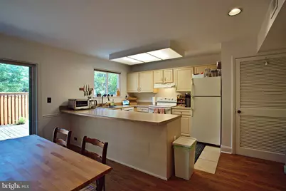 1450 Greenmont Court, Reston, VA 20190 - Photo 5