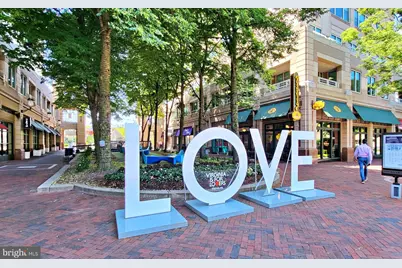 1450 Greenmont Court, Reston, VA 20190 - Photo 27