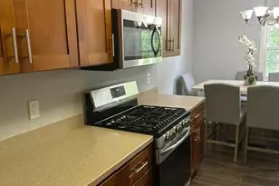 14709 Bentley Square, Centreville, VA 20120 - Photo 25