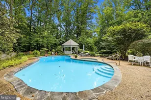 10516 Walter Thompson Dr, Vienna, VA 22181 - Photo 3