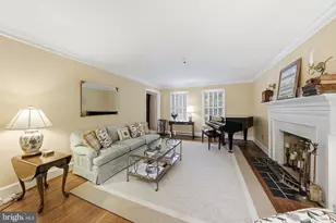 10516 Walter Thompson Dr, Vienna, VA 22181 - Photo 17