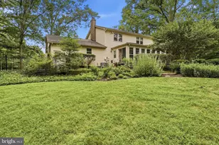 10516 Walter Thompson Dr, Vienna, VA 22181 - Photo 3