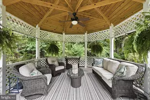10516 Walter Thompson Dr, Vienna, VA 22181 - Photo 47