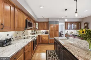 10516 Walter Thompson Dr, Vienna, VA 22181 - Photo 23