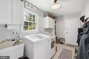 10516 Walter Thompson Dr, Vienna, VA 22181 - Photo 29