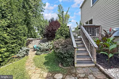 1057 Burwick Drive, Herndon, VA 20170 - Photo 41