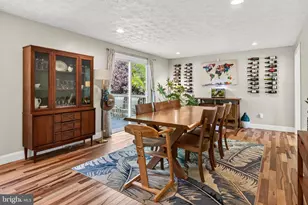 1057 Burwick Dr, Herndon, VA 20170 - Photo 11