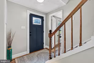1057 Burwick Dr, Herndon, VA 20170 - Photo 7