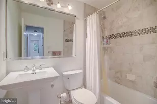 9519 Heathwood Ct, Burke, VA 22015 - Photo 23