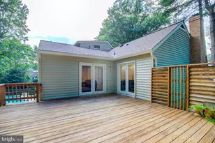9519 Heathwood Ct, Burke, VA 22015 - Photo 13