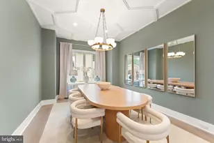208 Elm St SW, Vienna, VA 22180 - Photo 5
