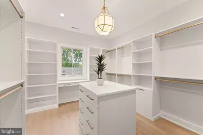 208 Elm Street SW, Vienna, VA 22180 - Photo 27