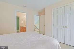 10560 Fox Forest Dr, Great Falls, VA 22066 - Photo 35