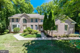 10560 Fox Forest Dr, Great Falls, VA 22066 - Photo 1