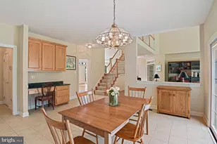 10560 Fox Forest Dr, Great Falls, VA 22066 - Photo 15