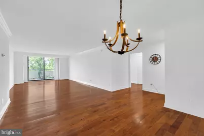 1800 Old Meadow Road #1014, McLean, VA 22102 - Photo 13