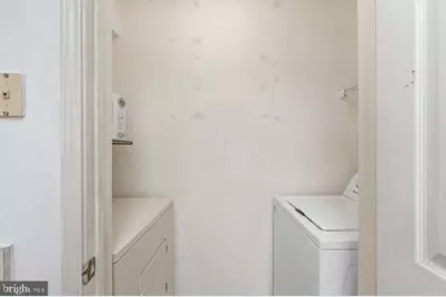 1535 Lincoln Way #102, McLean, VA 22102 - Photo 7