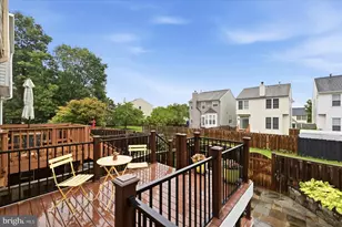 6609 Skylemar Trail, Centreville, VA 20121 - Photo 5