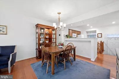 6609 Skylemar Trail, Centreville, VA 20121 - Photo 3