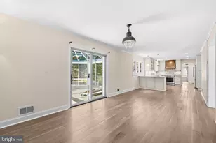 5110 Holden St, Fairfax, VA 22032 - Photo 11