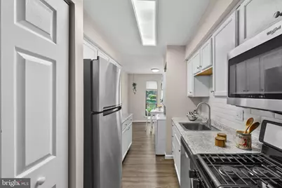 11240 Chestnut Grove Square #157, Reston, VA 20190 - Photo 41