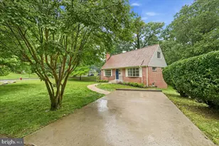 8624 Parliament Dr, Springfield, VA 22151 - Photo 7