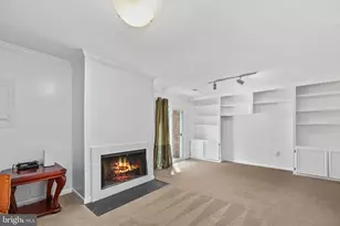 8217 Clifton Farm Ct, Alexandria, VA 22306 - Photo 29