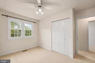 8217 Clifton Farm Ct, Alexandria, VA 22306 - Photo 21