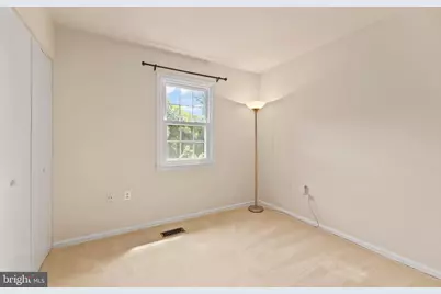 8217 Clifton Farm Court, Alexandria, VA 22306 - Photo 15