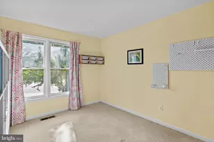 7238 Lensfield Ct, Alexandria, VA 22315 - Photo 17