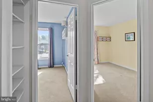 7238 Lensfield Ct, Alexandria, VA 22315 - Photo 19