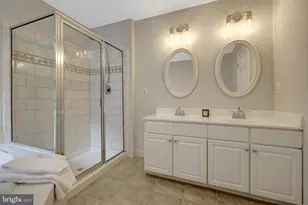 1268 Wild Hawthorn Way, Reston, VA 20194 - Photo 33