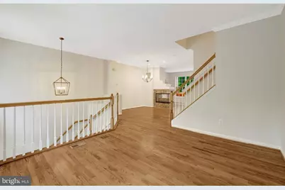 1268 Wild Hawthorn Way, Reston, VA 20194 - Photo 9