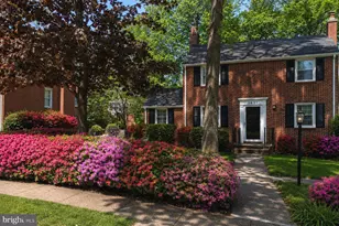 2631 Woodley Pl, Falls Church, VA 22046 - Photo 1