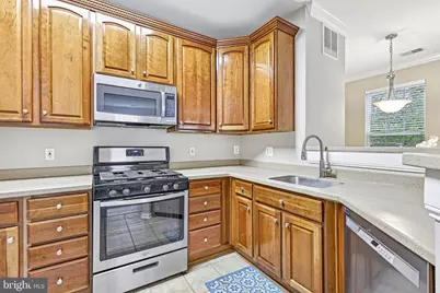 13004 Cabin Creek Road #13004, Herndon, VA 20171 - Photo 9
