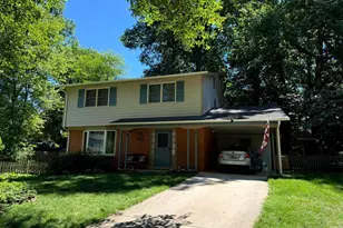 9809 Bacon Ct, Fairfax, VA 22032 - Photo 11