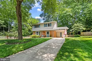 9809 Bacon Ct, Fairfax, VA 22032 - Photo 1