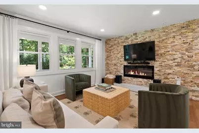 9221 Weant Drive, Great Falls, VA 22066 - Photo 9