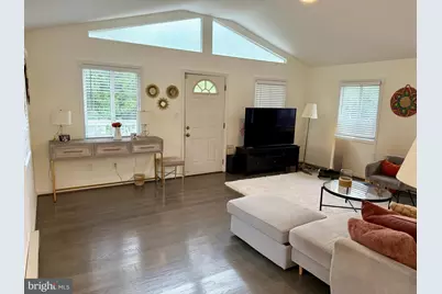 6018 Walhaven Drive, Alexandria, VA 22310 - Photo 9