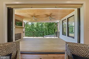 1341 Monitor Ln, McLean, VA 22101 - Photo 9
