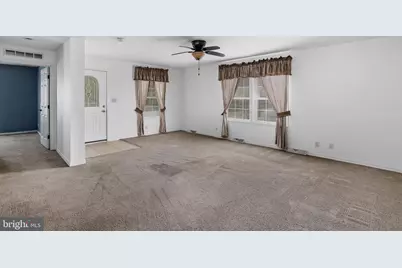14601 Northwest Place, Chantilly, VA 20151 - Photo 7